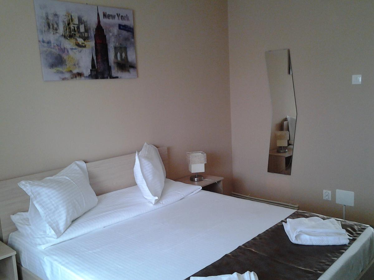 Hostel Nova Route Năvodari Eksteriør bilde