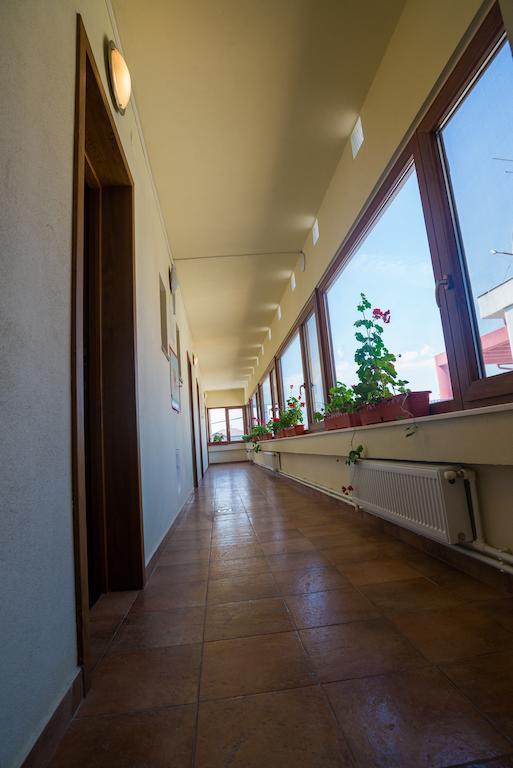 Hostel Nova Route Năvodari Eksteriør bilde